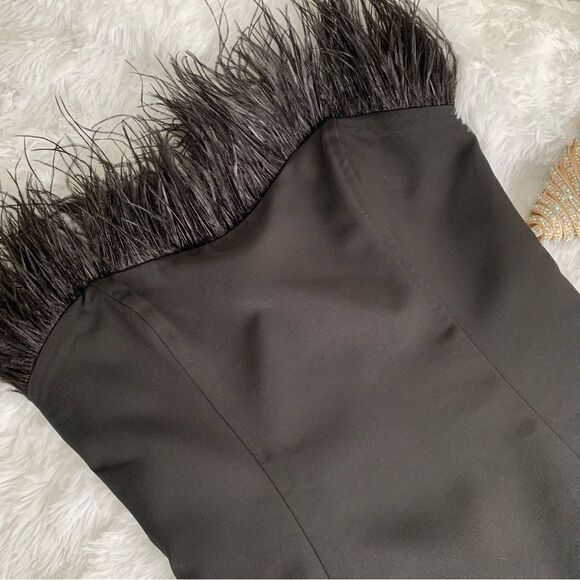 ASTR BLACK FEATHER‎ MINI DRESS - Picture 8 of 13
